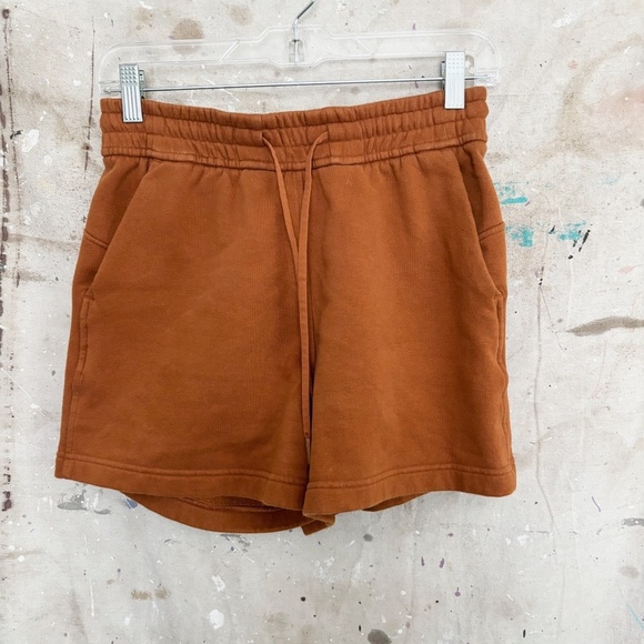Lululemon Loungeful High-Rise Short 4", Butternut Brown - Picture 2 of 5